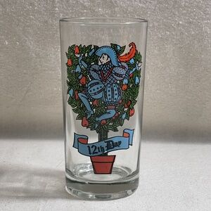 Vntg 12 Days of Christmas Drinking Glass Indiana Glass  12th Day Lords A Leaping